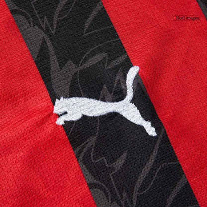 Maglia Replica AC Milan Casa PULISIC #11 Uomo 2025/26