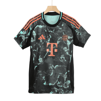 Completo Base Bayern Monaco Trasferta Uomo 2024/25 - 2 Pezzi
