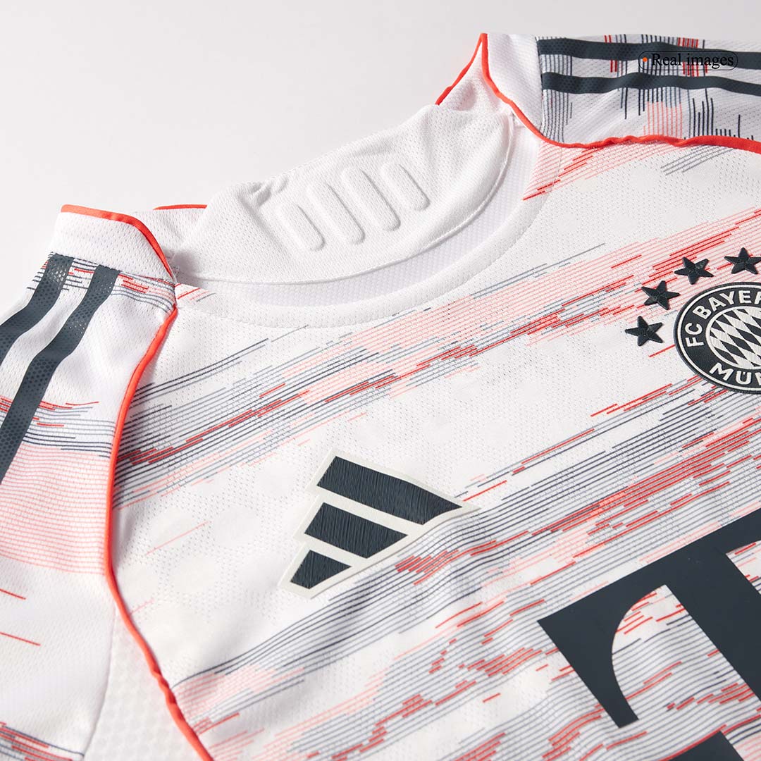 Maglia Gara Bayern Munich Trasferta UPAMECANO #2 Uomo 2025/26
