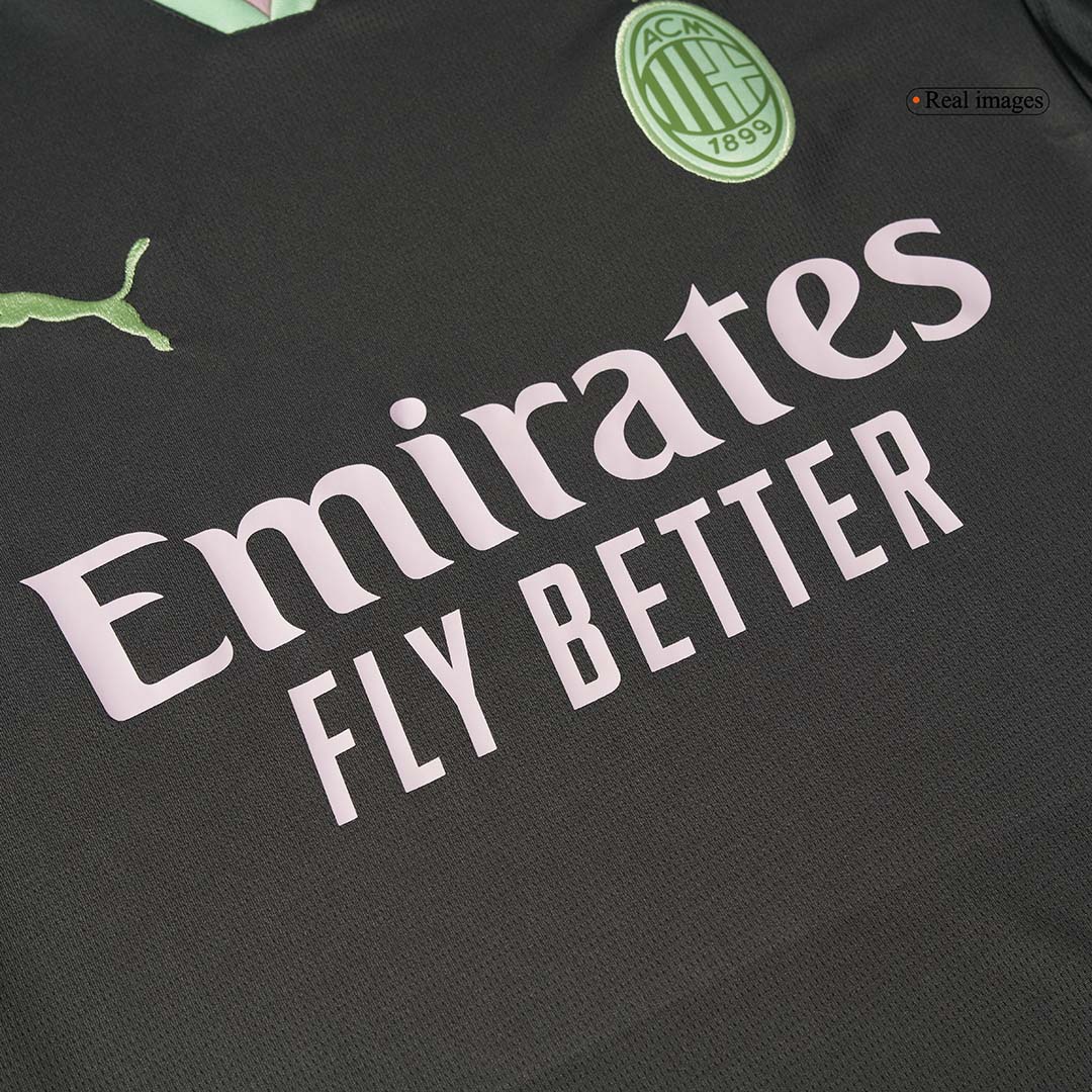 Maglia Replica AC Milan Terza PULISIC #11 Uomo 2024/25